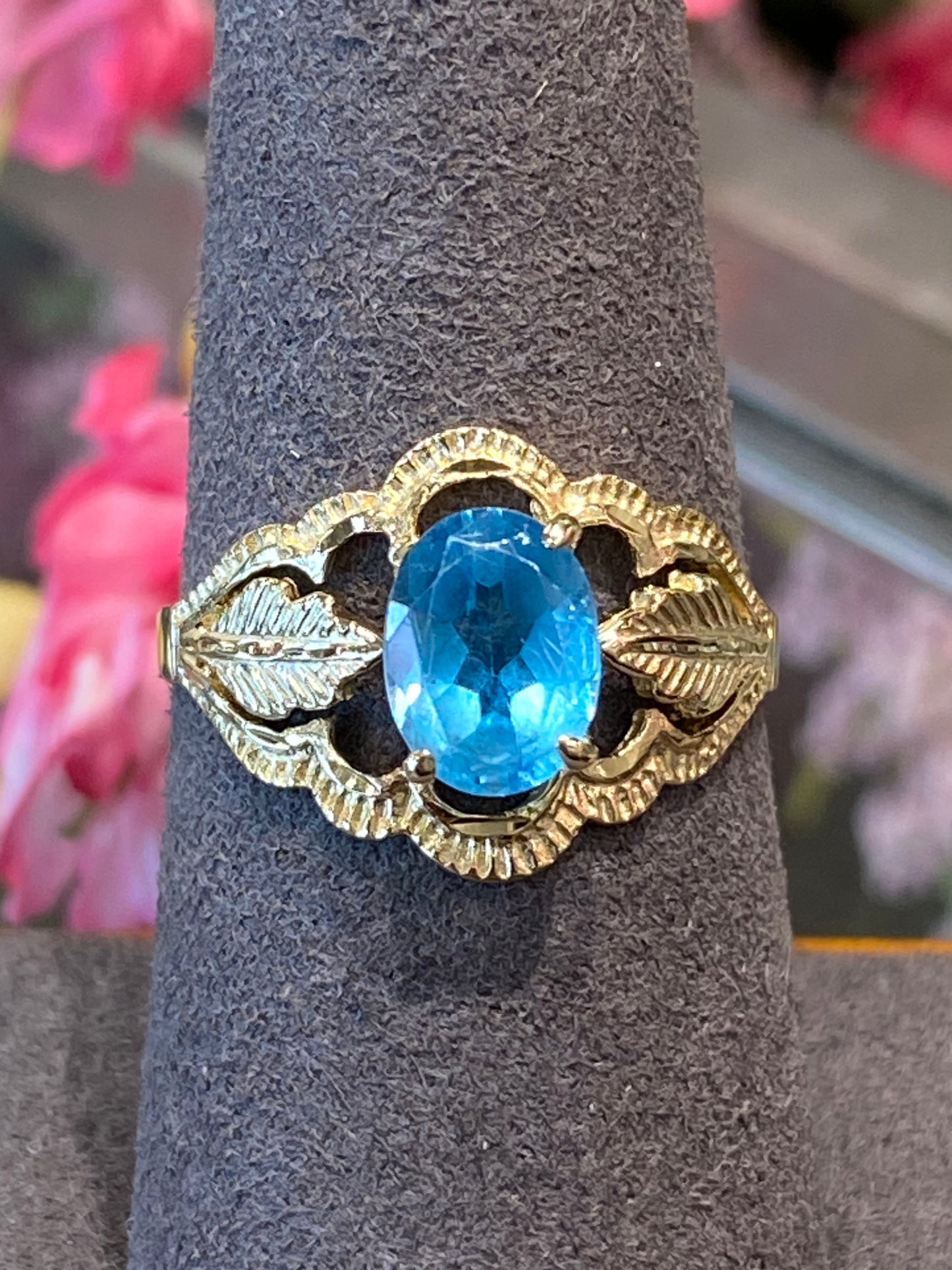 14k Yellow Gold Ring