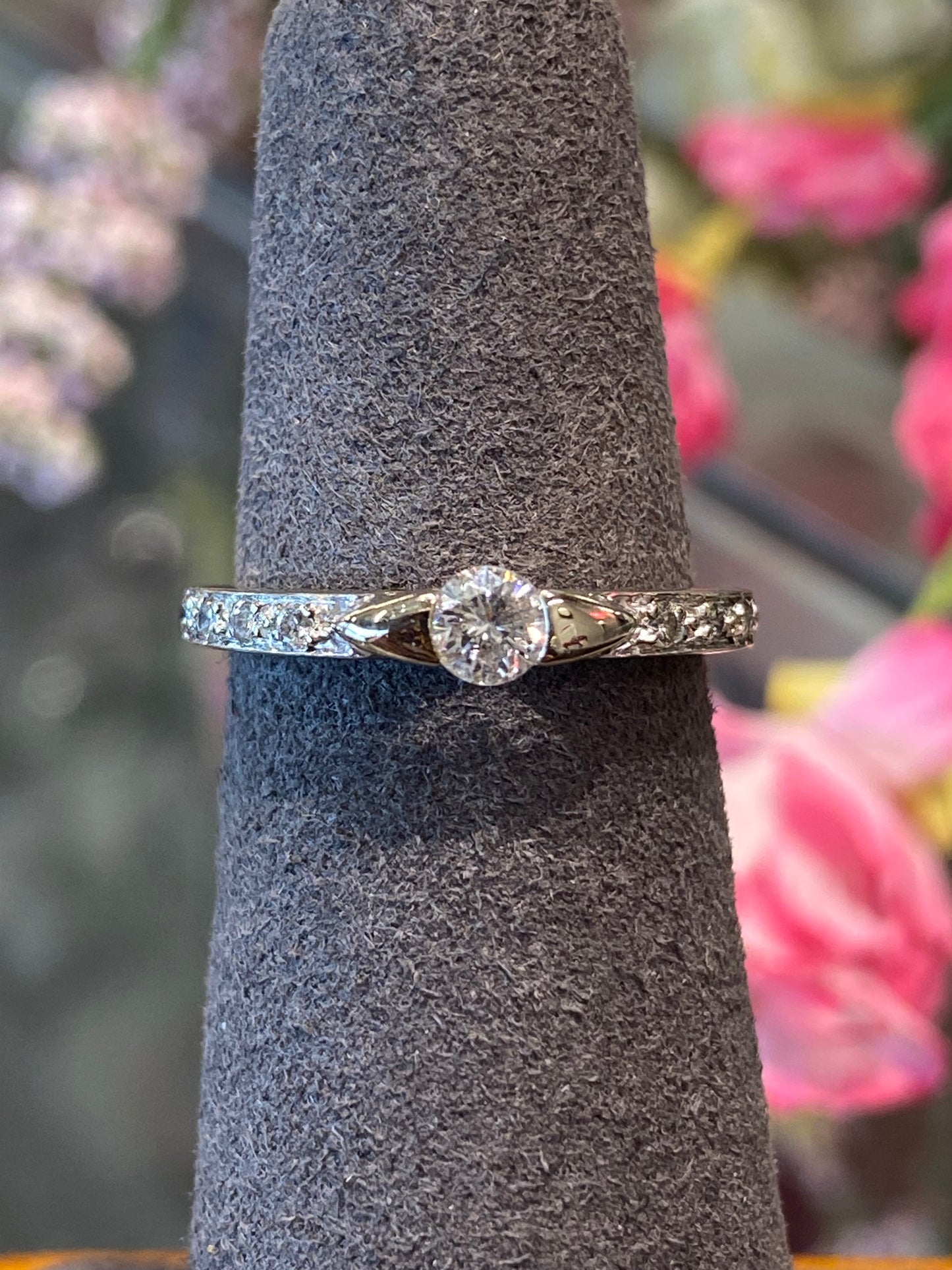 14k White Gold Diamond Engagement Ring