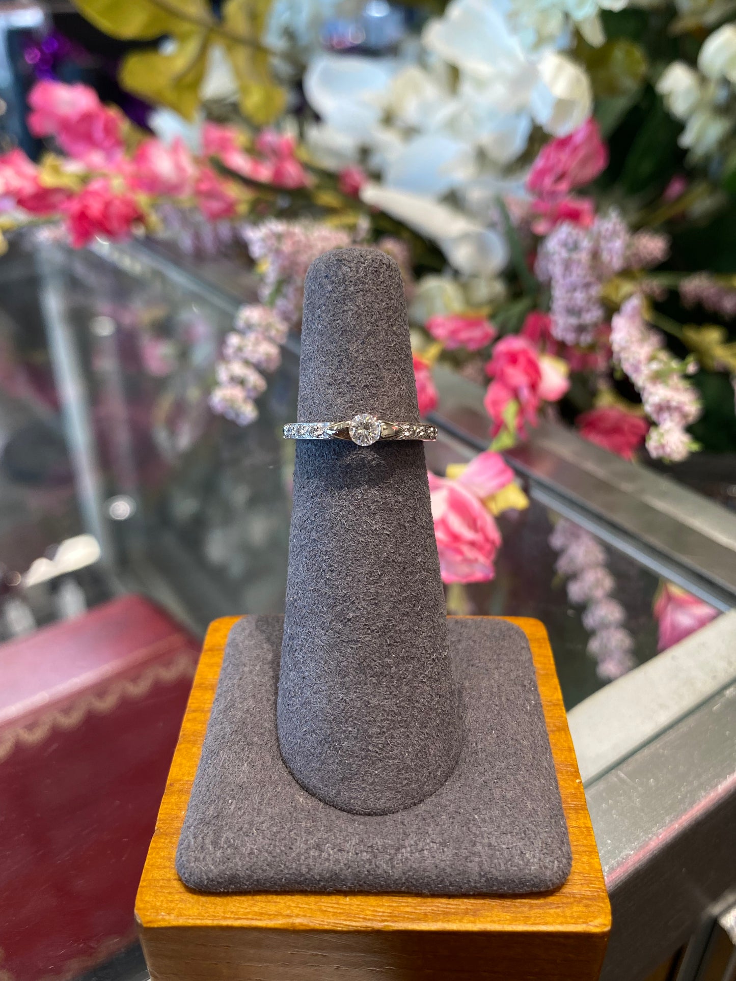 14k White Gold Diamond Engagement Ring