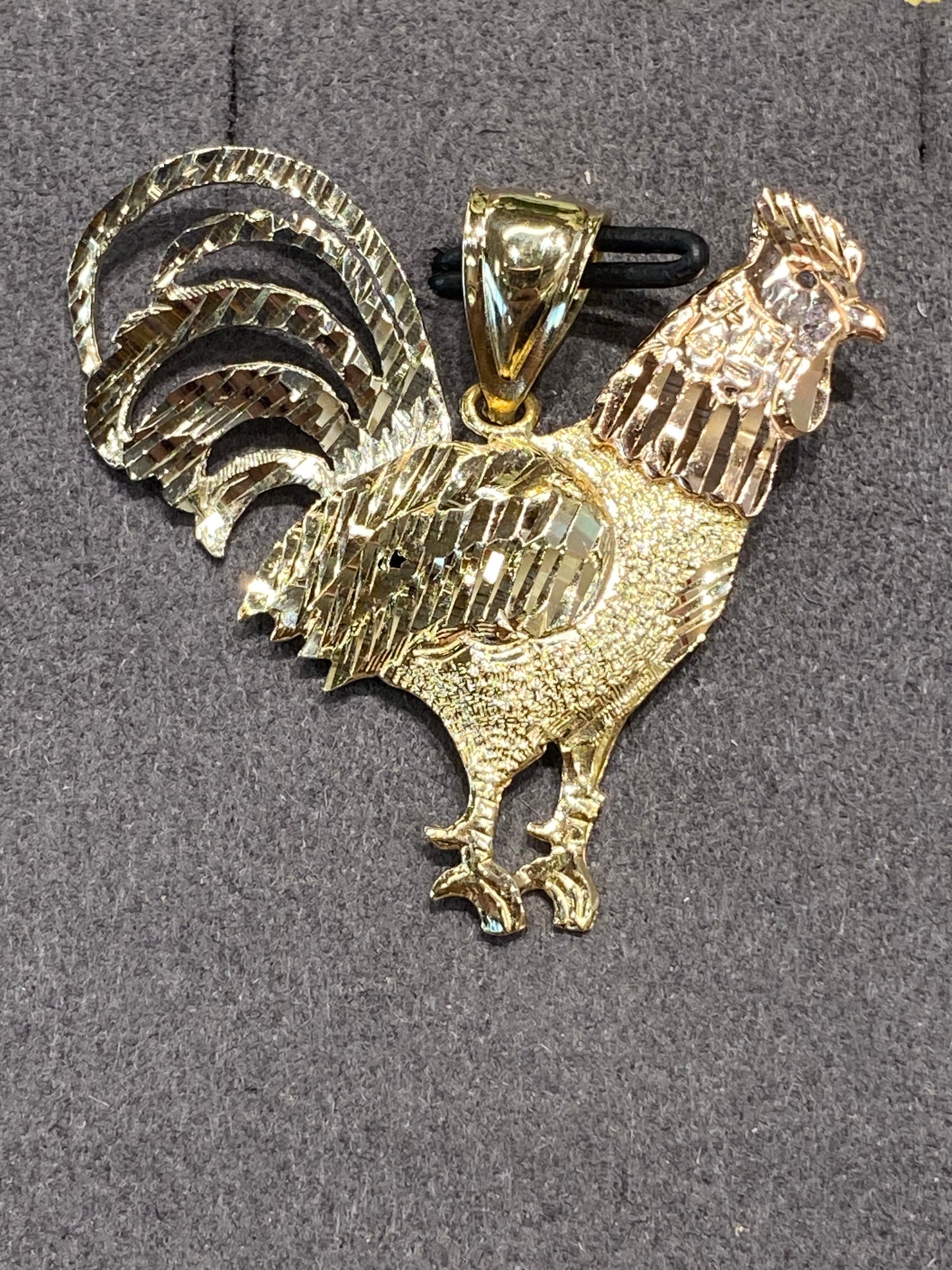 14k Tri Gold Rooster Pendant