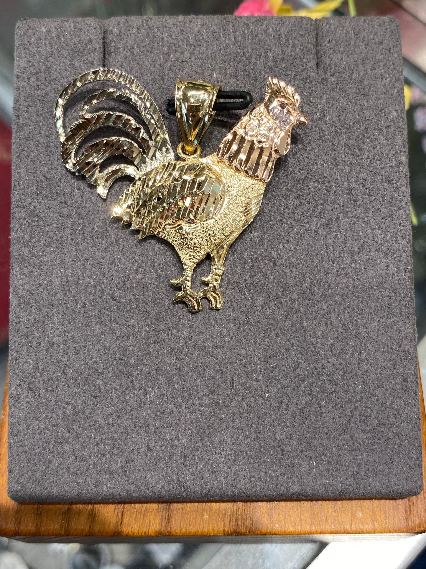 14k Tri Gold Rooster Pendant