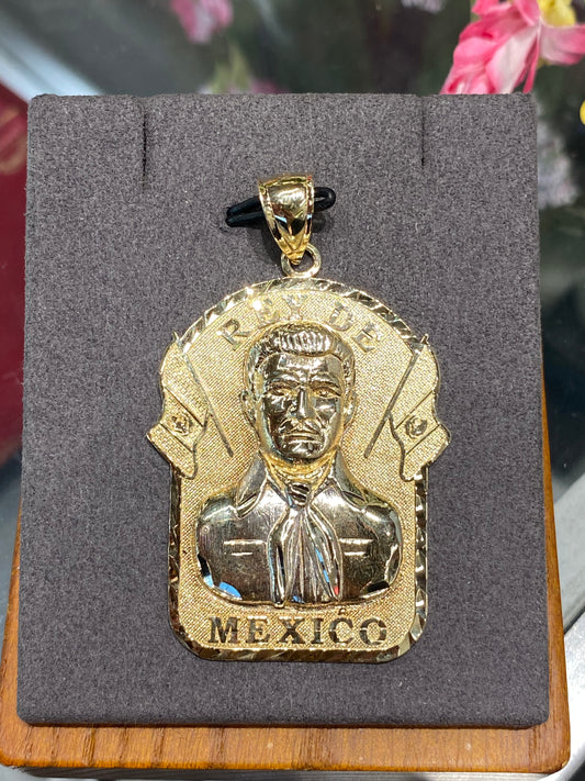 10k Yellow Gold Malverde Pendant