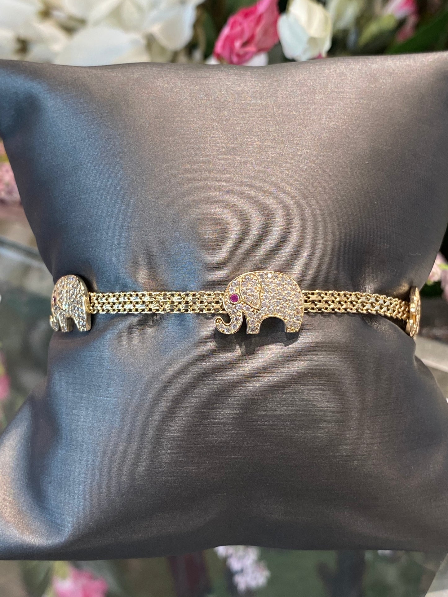 14k Yellow Gold Elephant Bracelet
