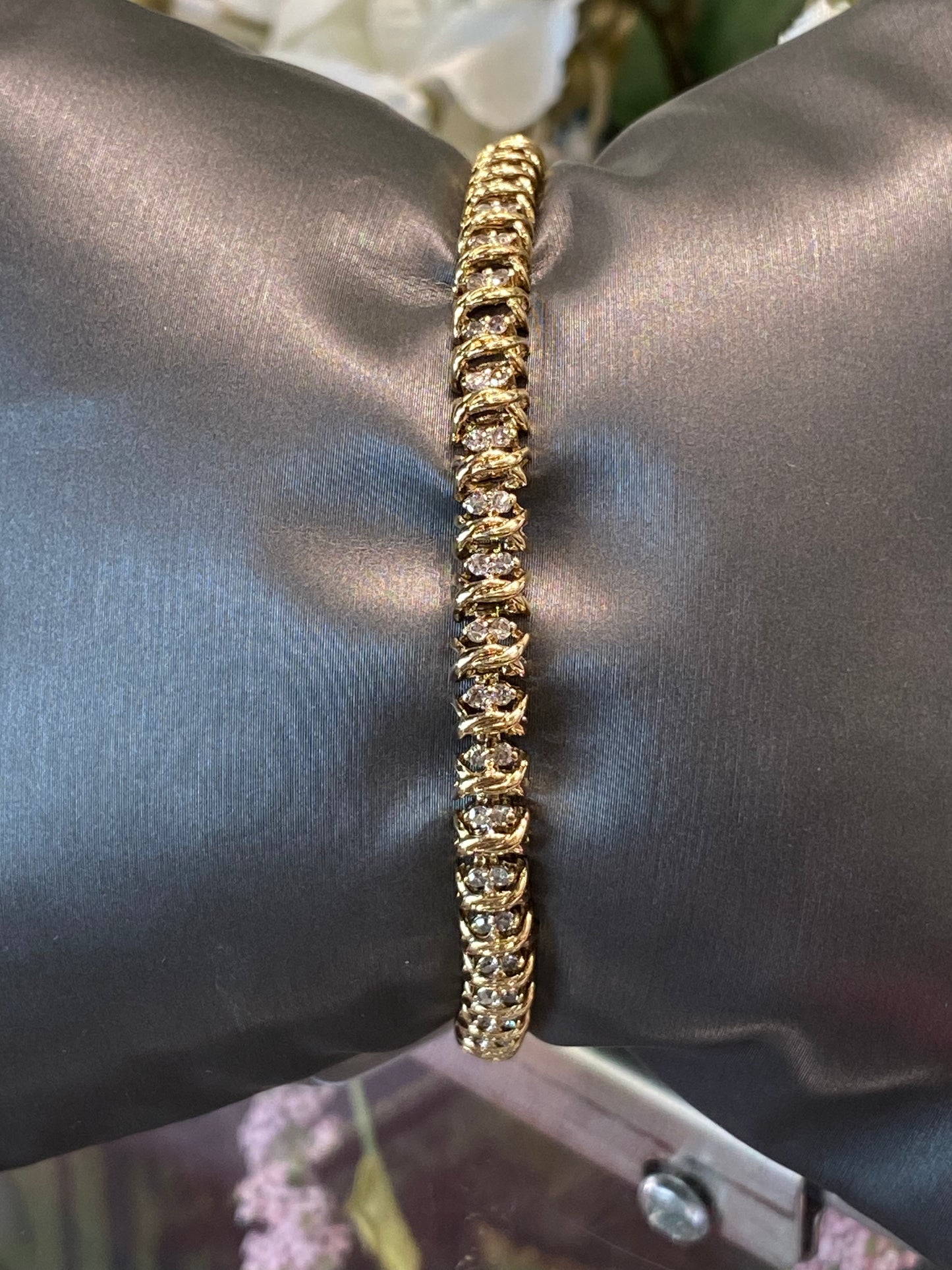 10k Yellow Gold Diamond Tennis Bracelet