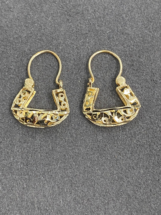 10k Yellow Gold Hoop Earring