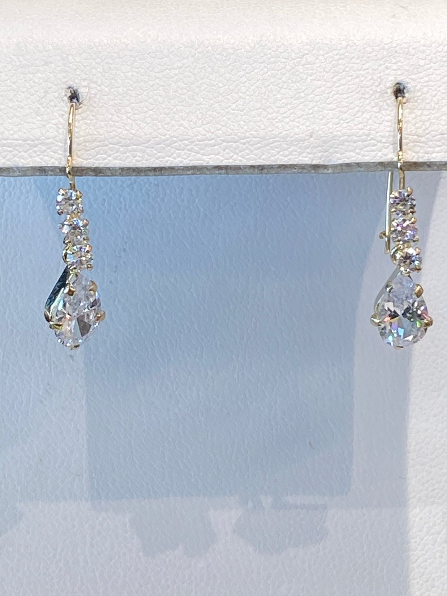 10k Yellow Gold Cubic Zirconia Earrings