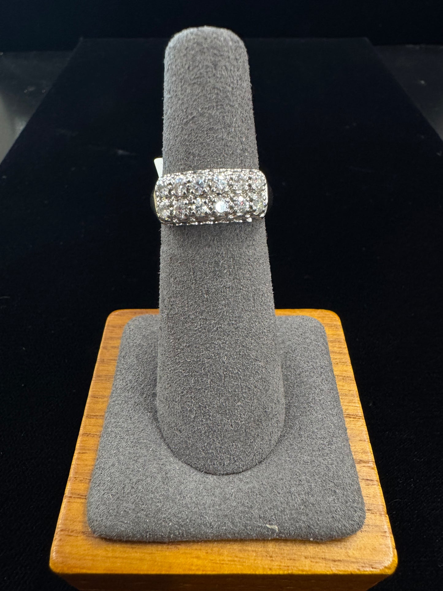 Ladies Diamond Ring