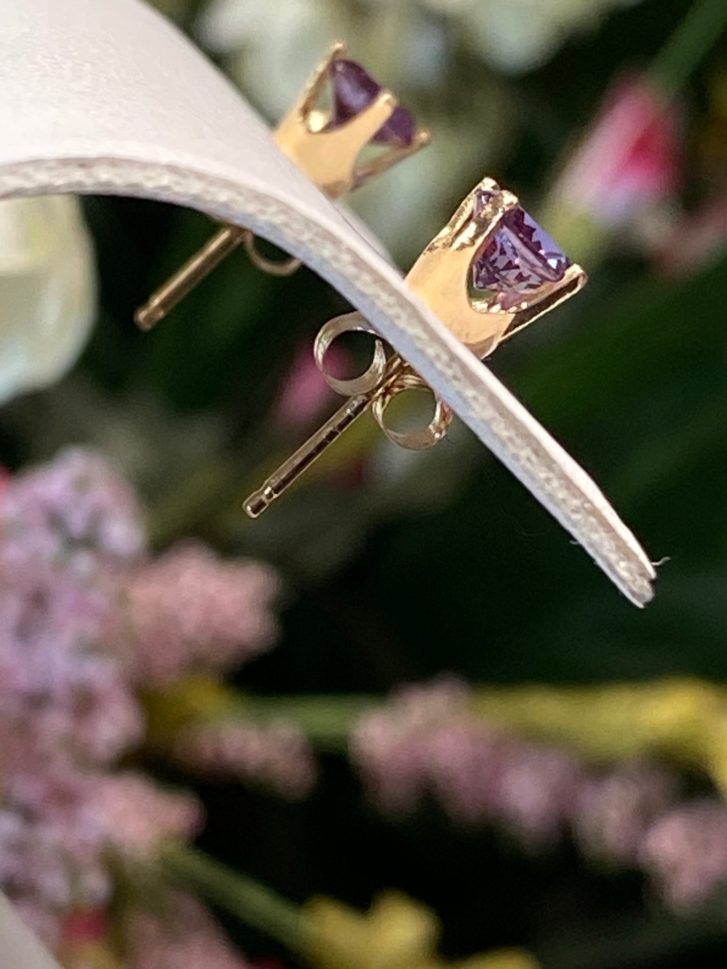 14k Yellow Gold Stud Earrings