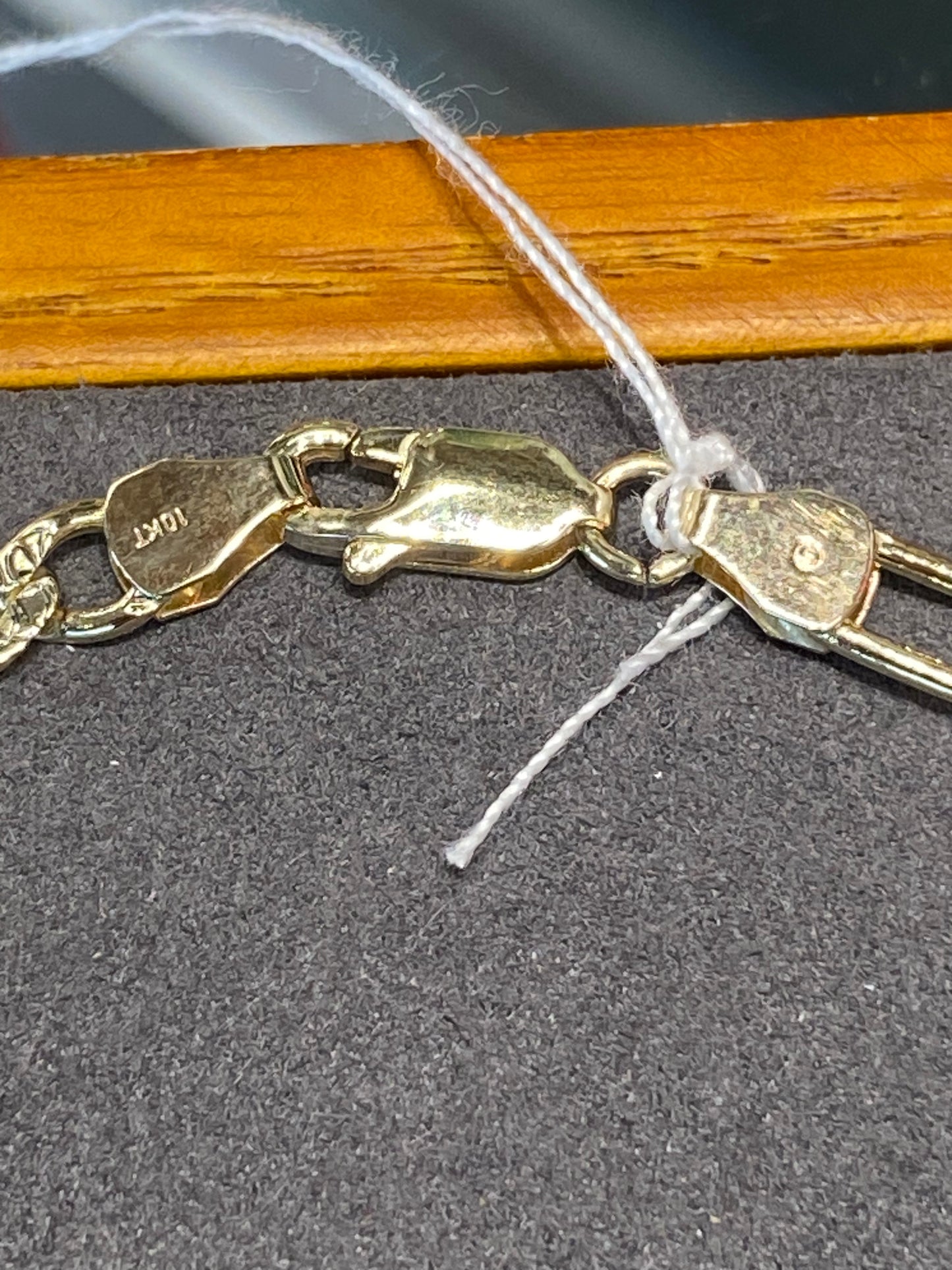 10k Two Tone Bracelet