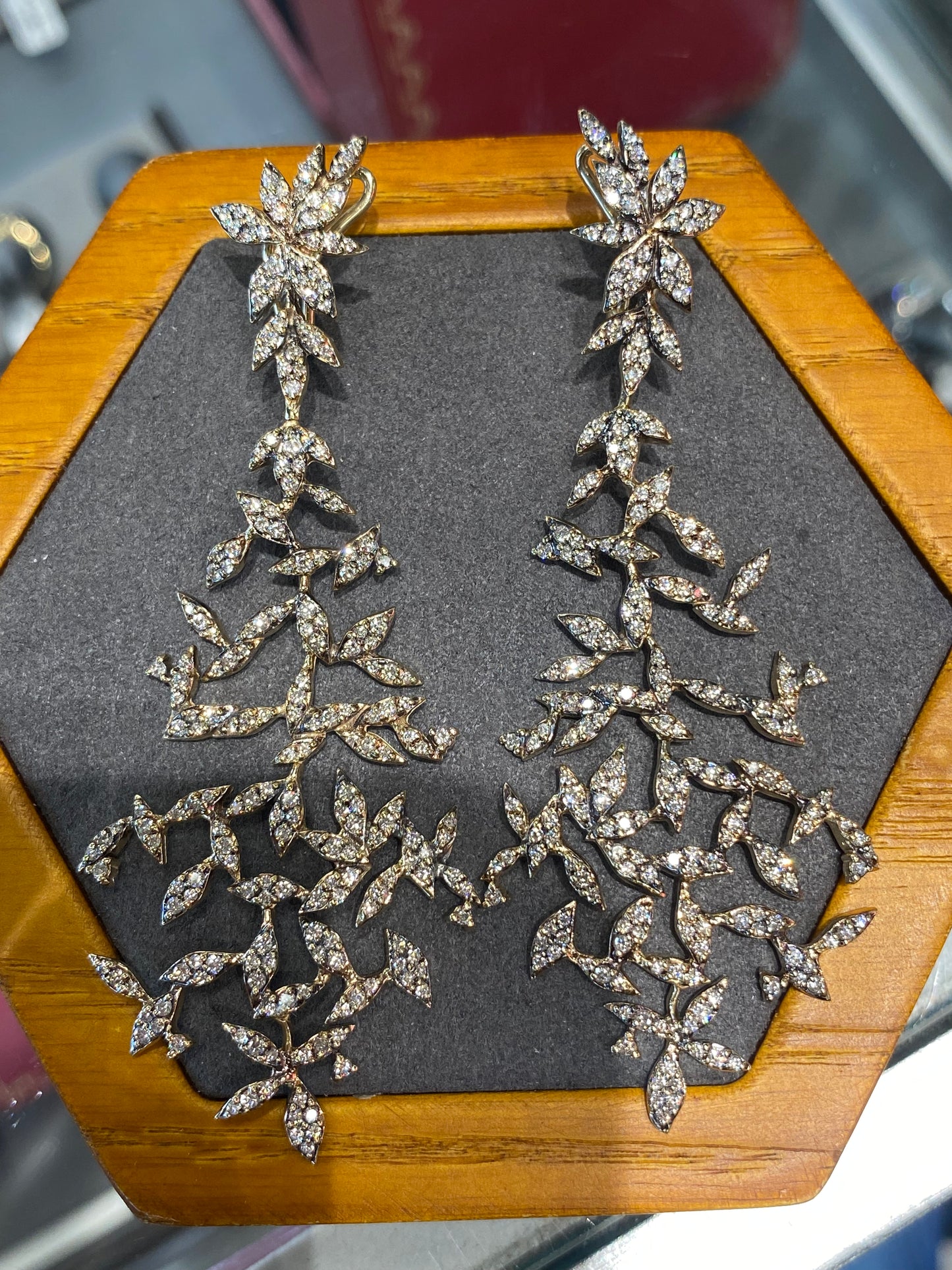 18k Yellow Gold Diamond Earrings
