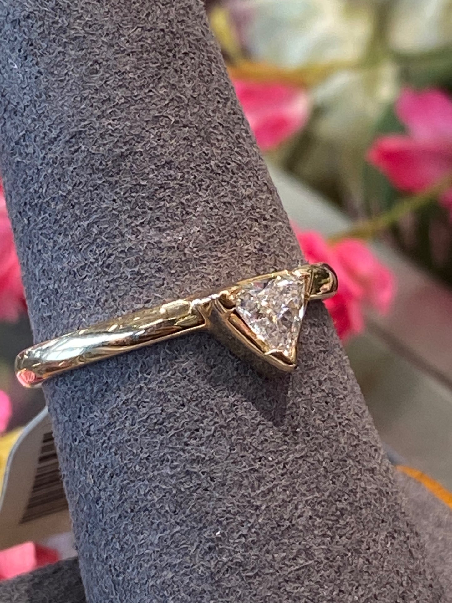 14k Yellow Gold Diamond Ring