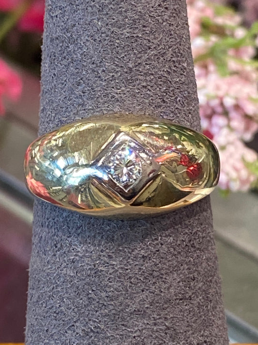 14k Yellow Gold Diamond Ring