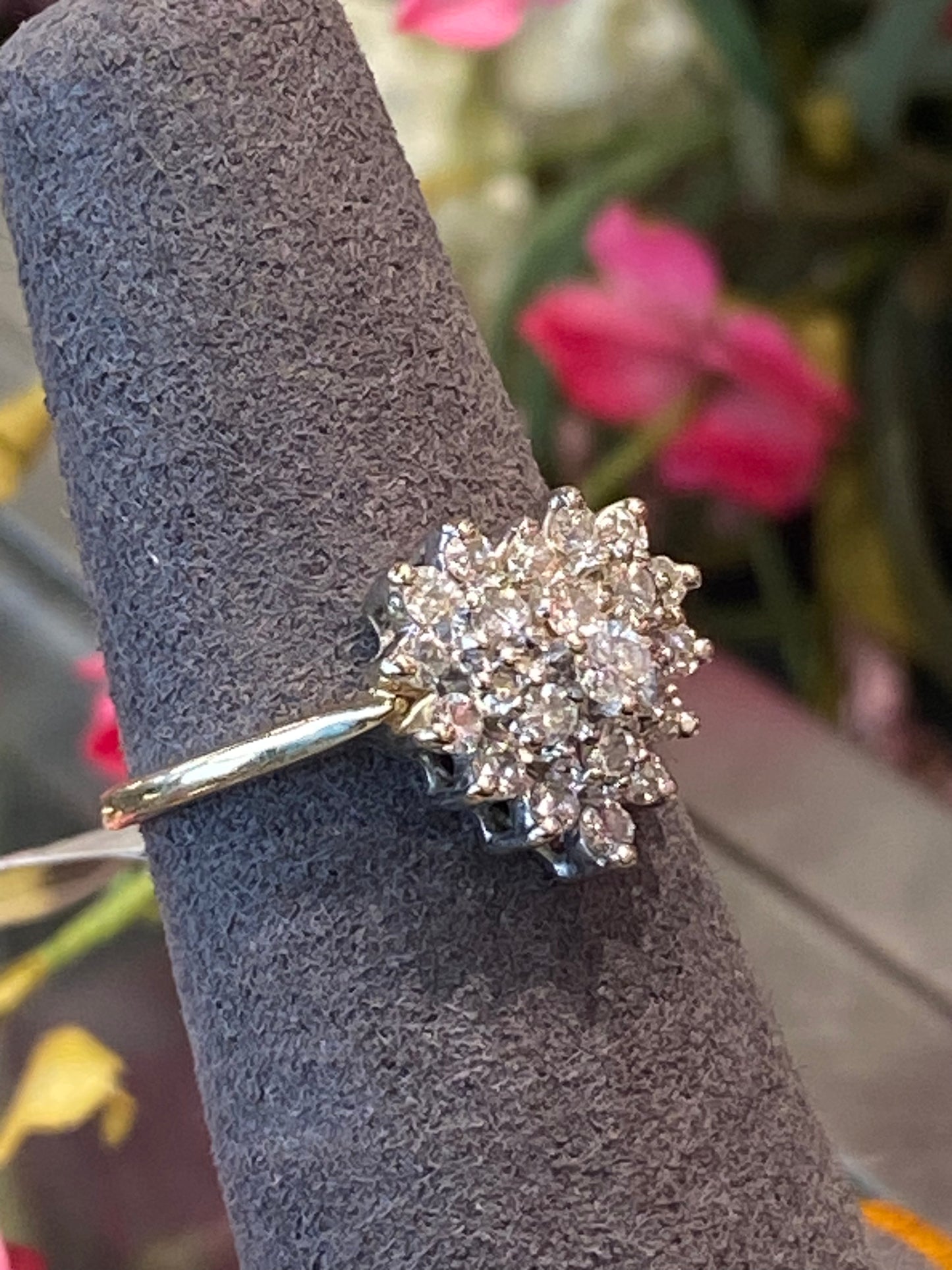 14k Yellow Gold Diamond Cluster Ring