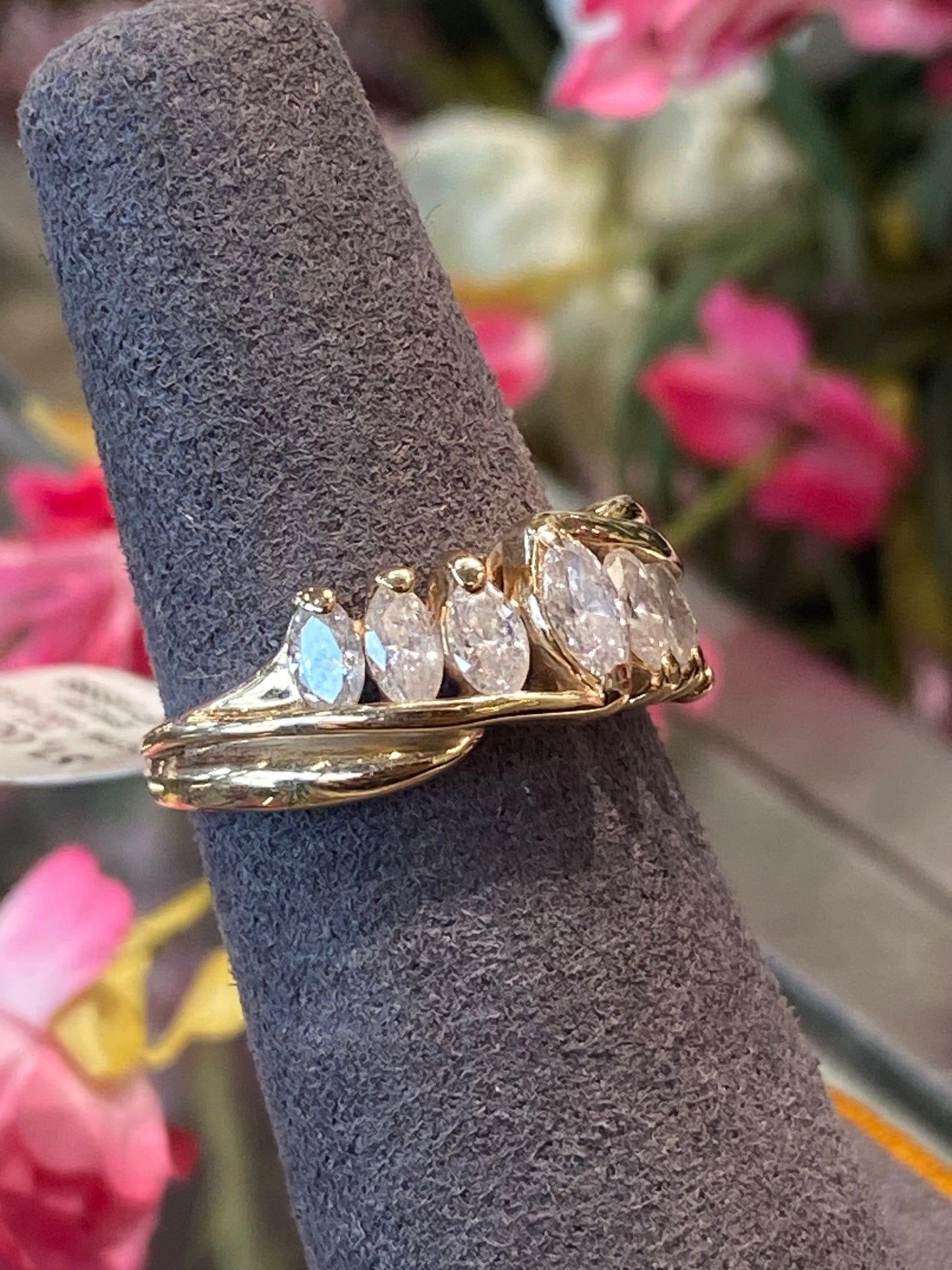 14k Yellow Gold Diamond Ring