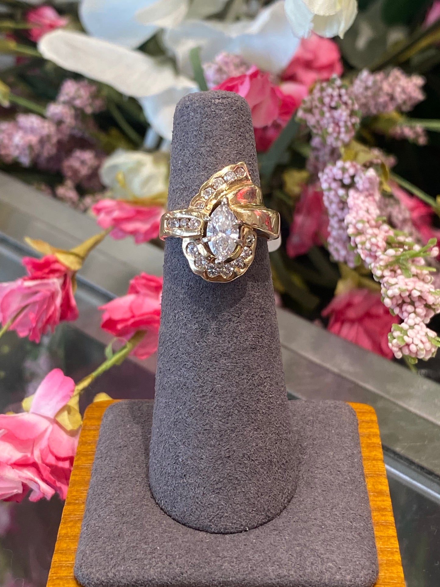 14k Yellow Gold Diamond Ring