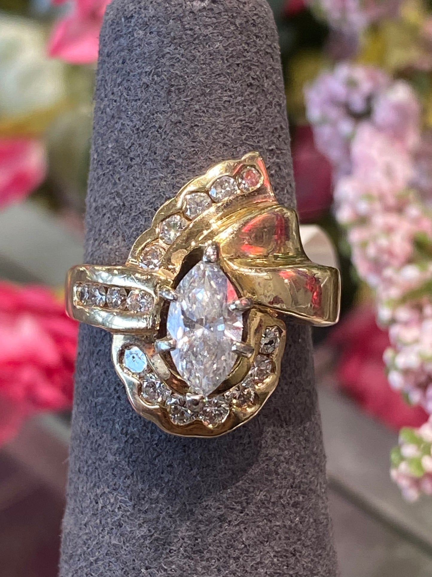 14k Yellow Gold Diamond Ring
