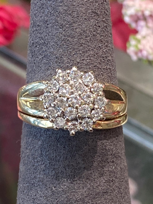14k Yellow Hold Diamond Cluster Ring