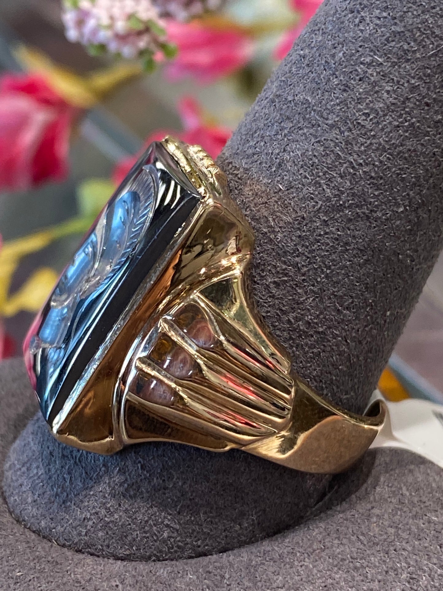 10k Yellow Gold ring