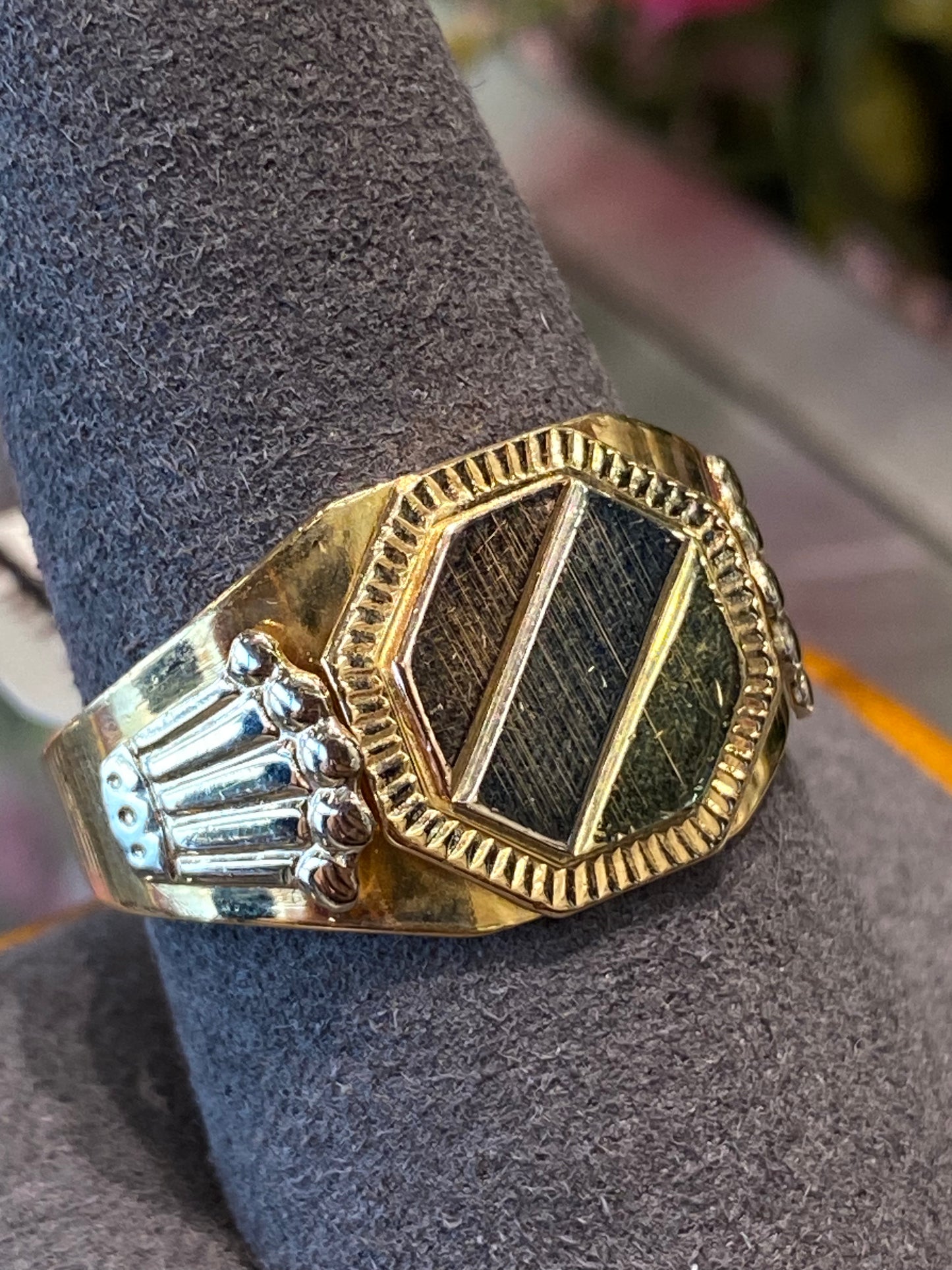 18k Tri Gold Ring