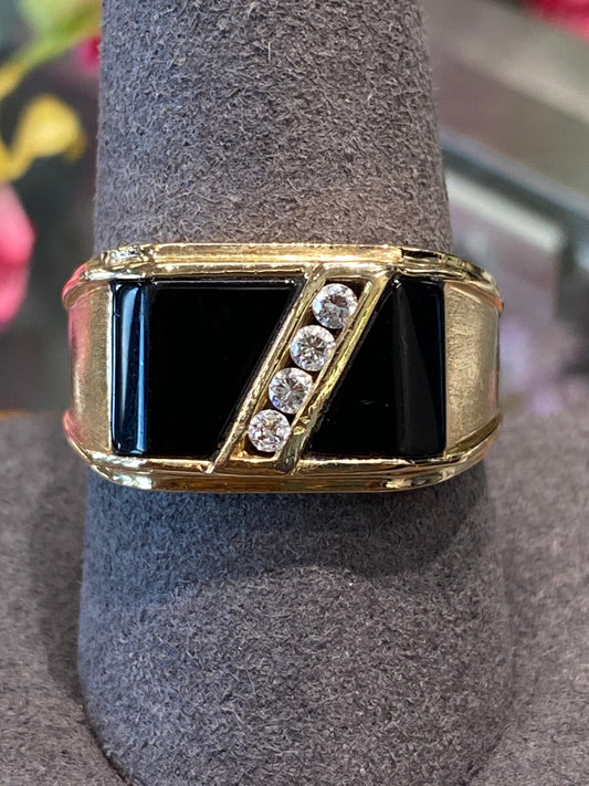 14k Yellow Gold Ring