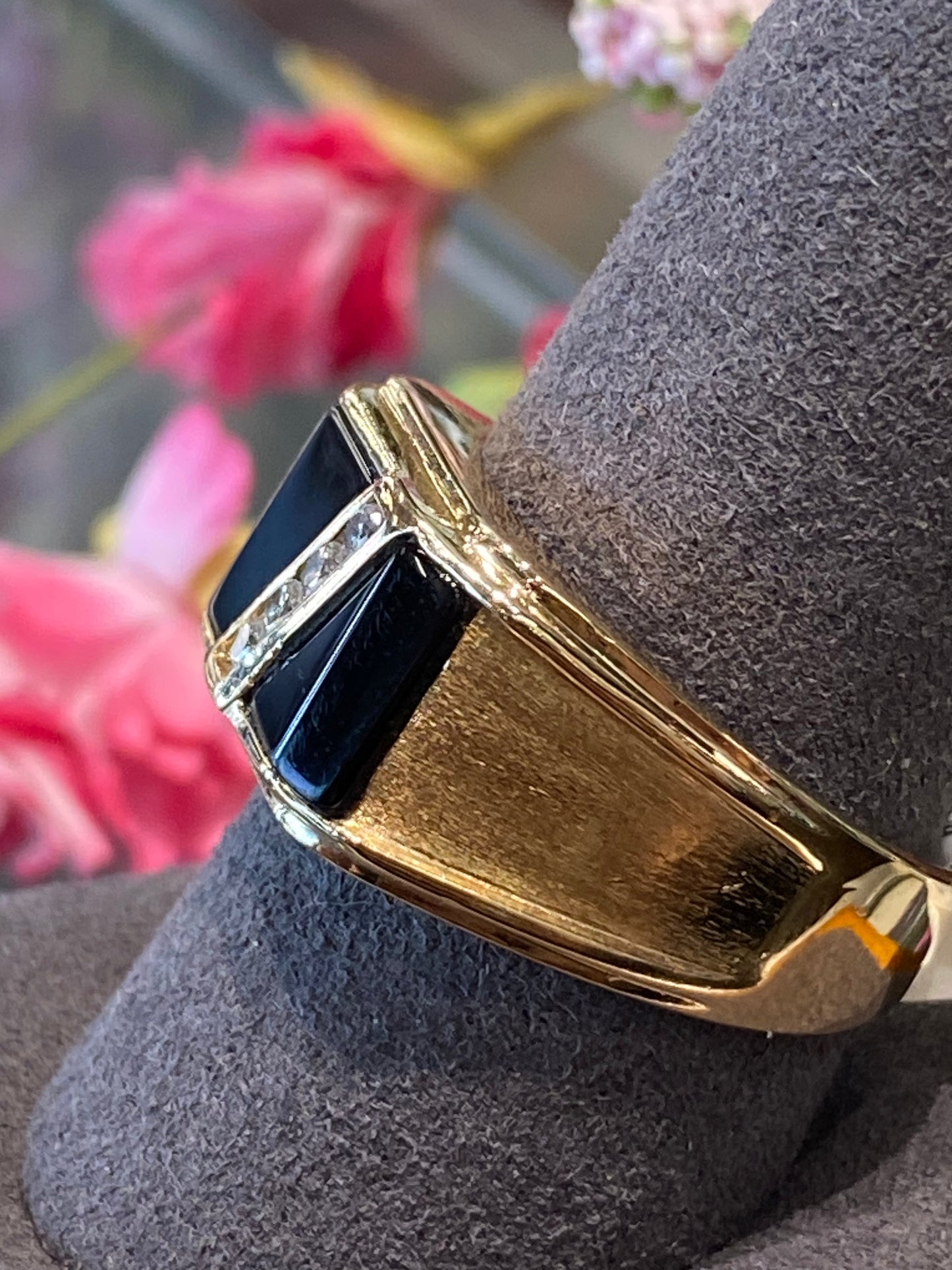 14k Yellow Gold Ring