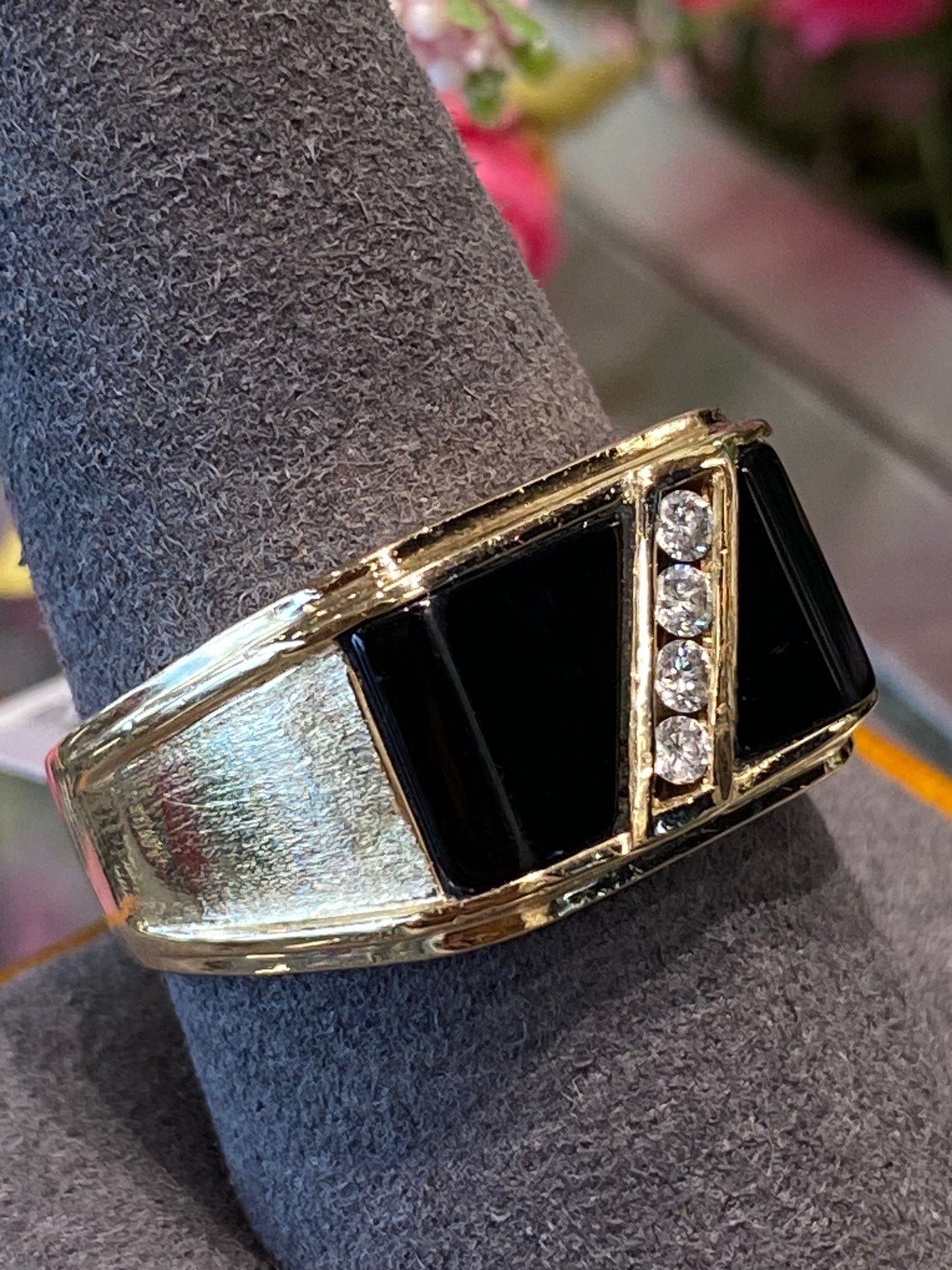 14k Yellow Gold Ring