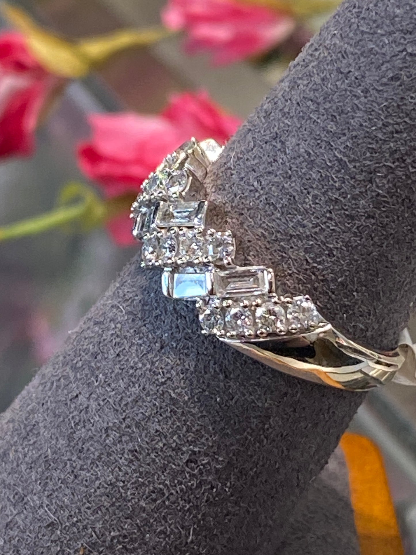 14k White Gold Diamond Band