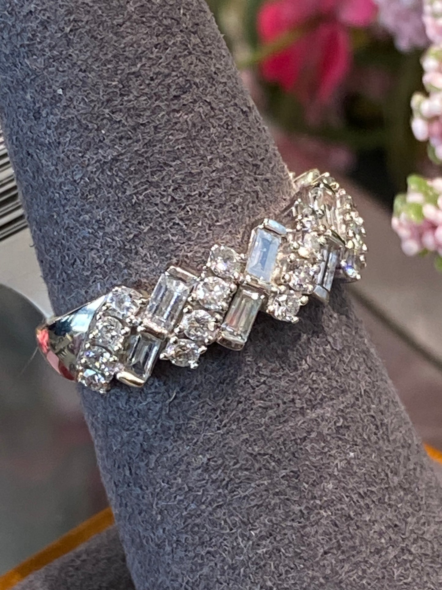 14k White Gold Diamond Band