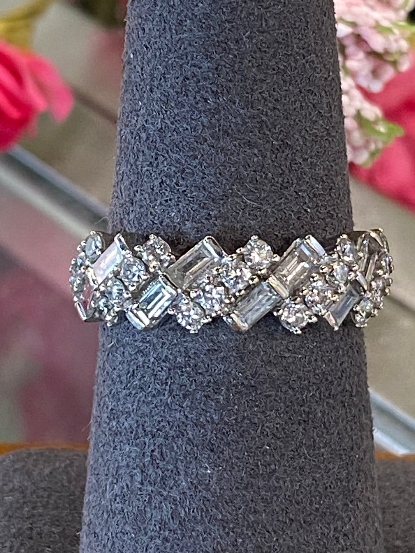 14k White Gold Diamond Band