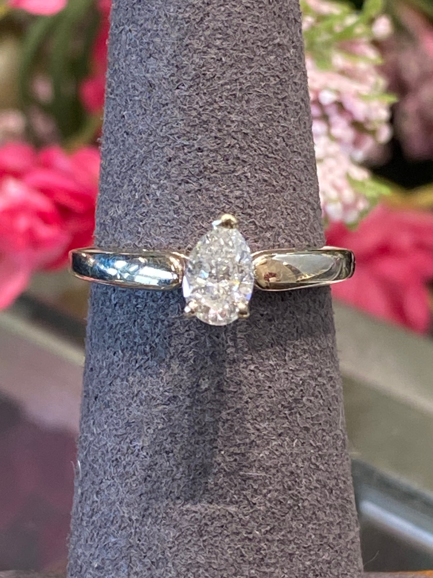 14k White Gold Engagement Ring