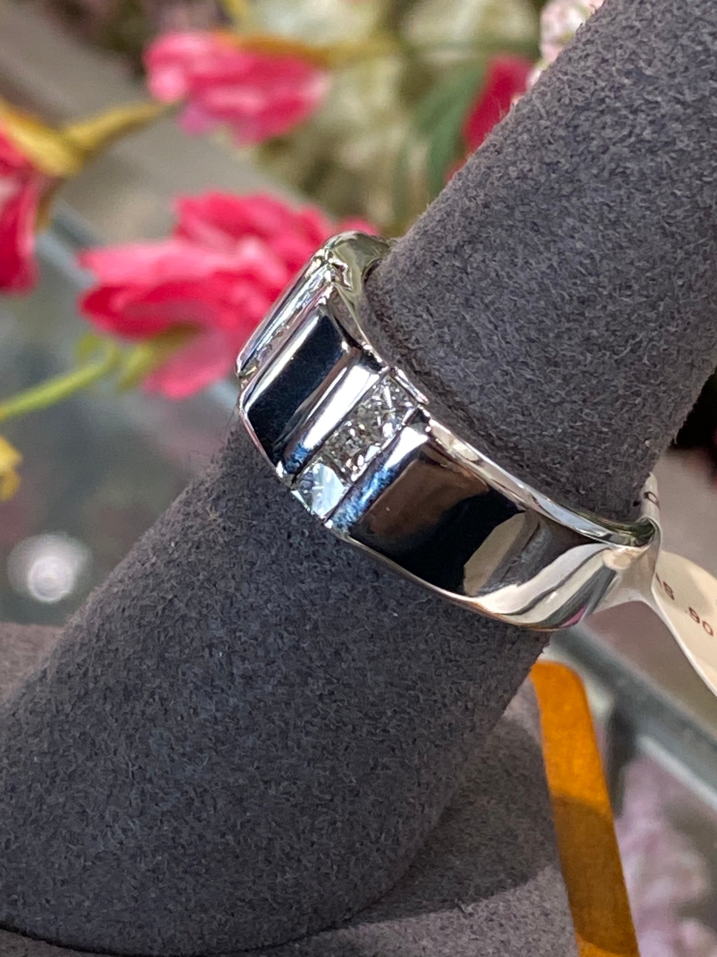 14k White Gold Diamond Band