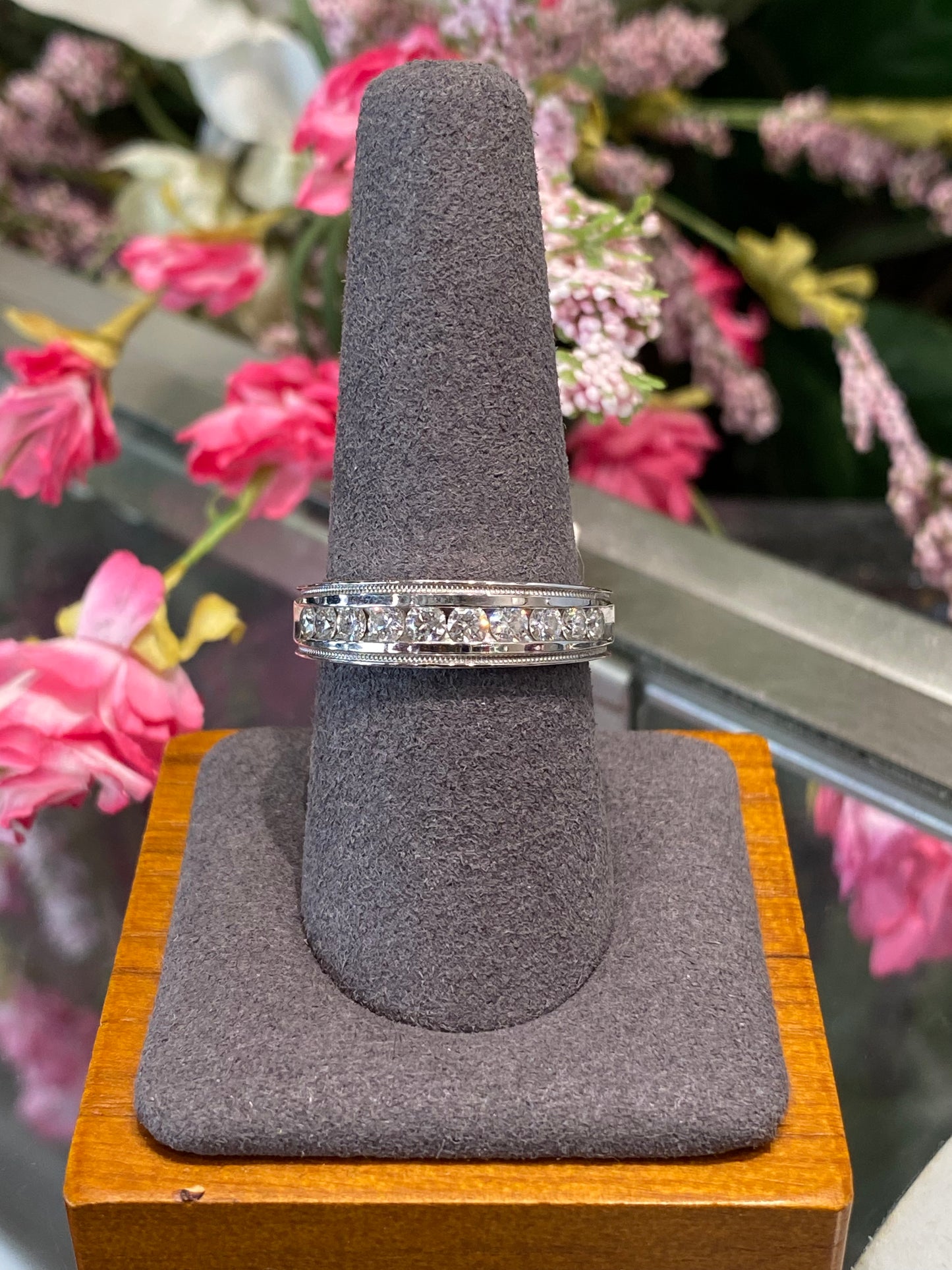 14k White Gold Diamond Band