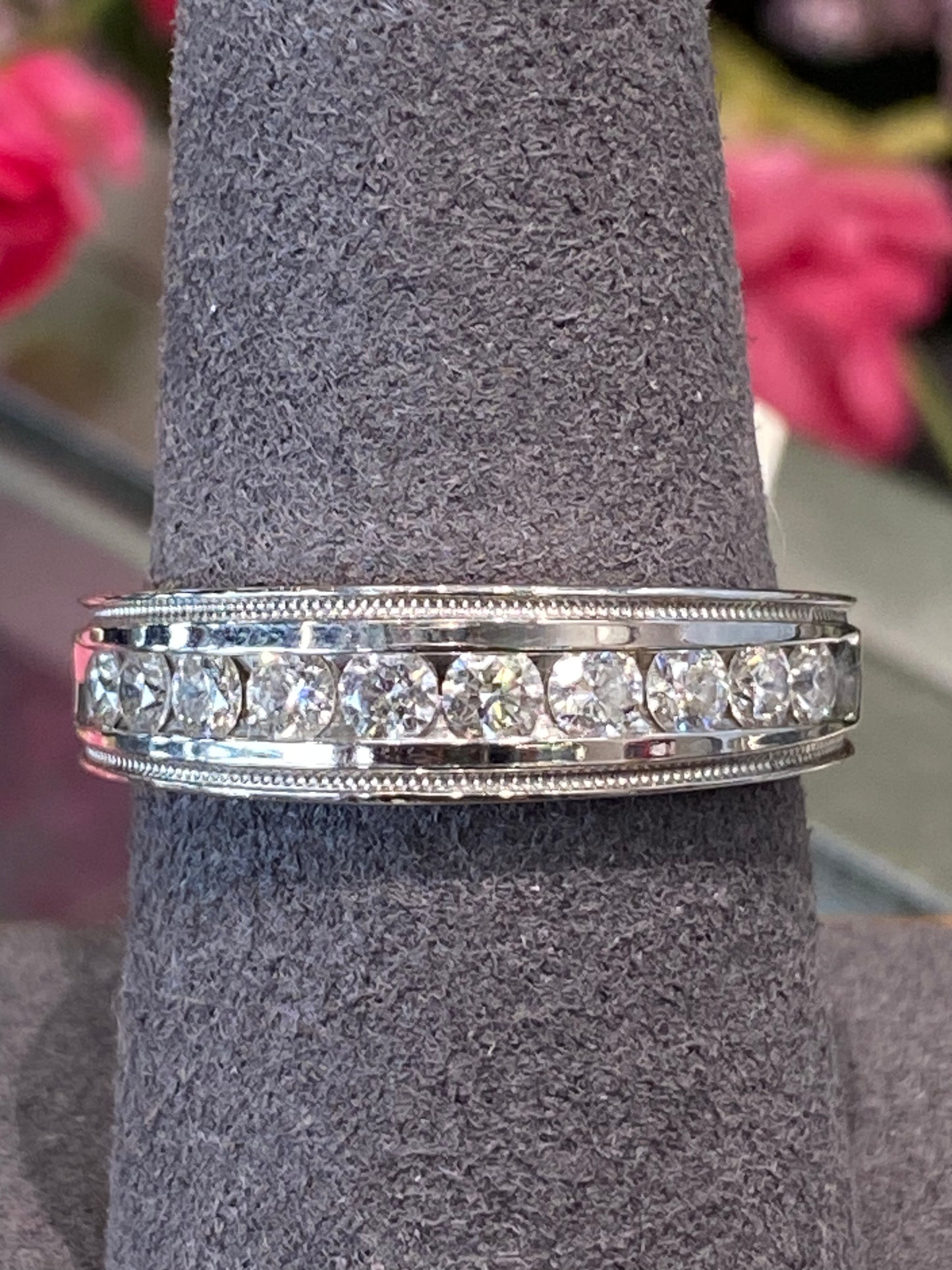 14k White Gold Diamond Band