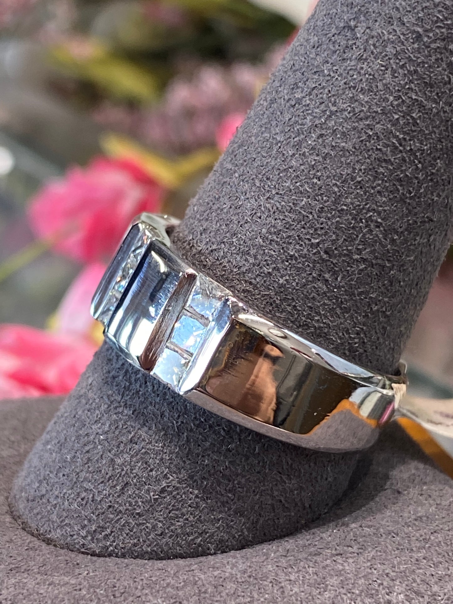 14k White Gold Diamond Band