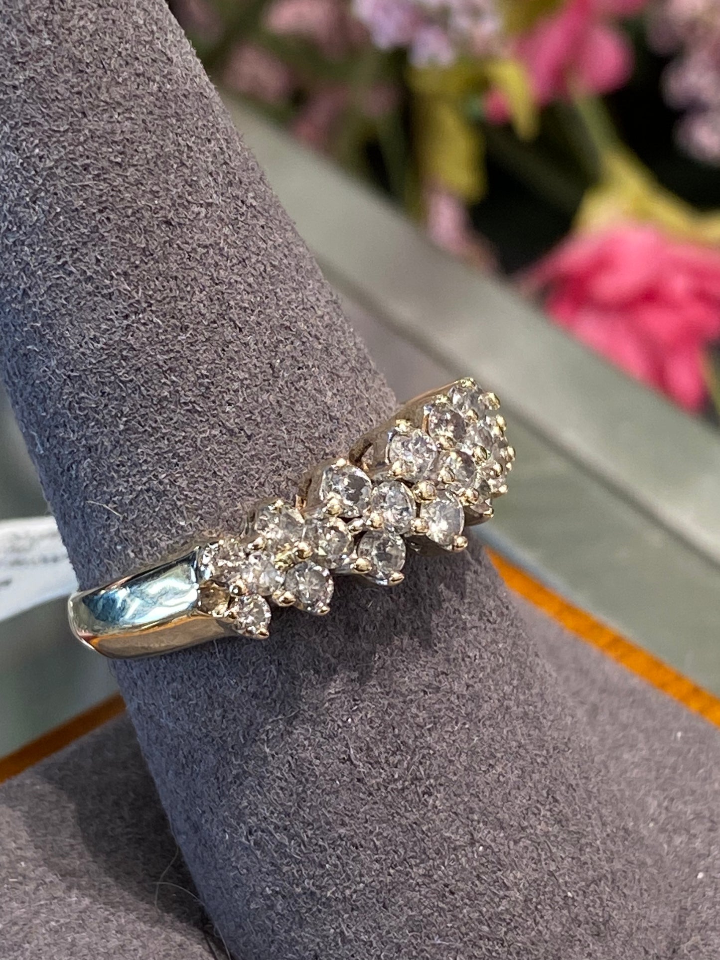 10k Yellow Gold Diamond Ring