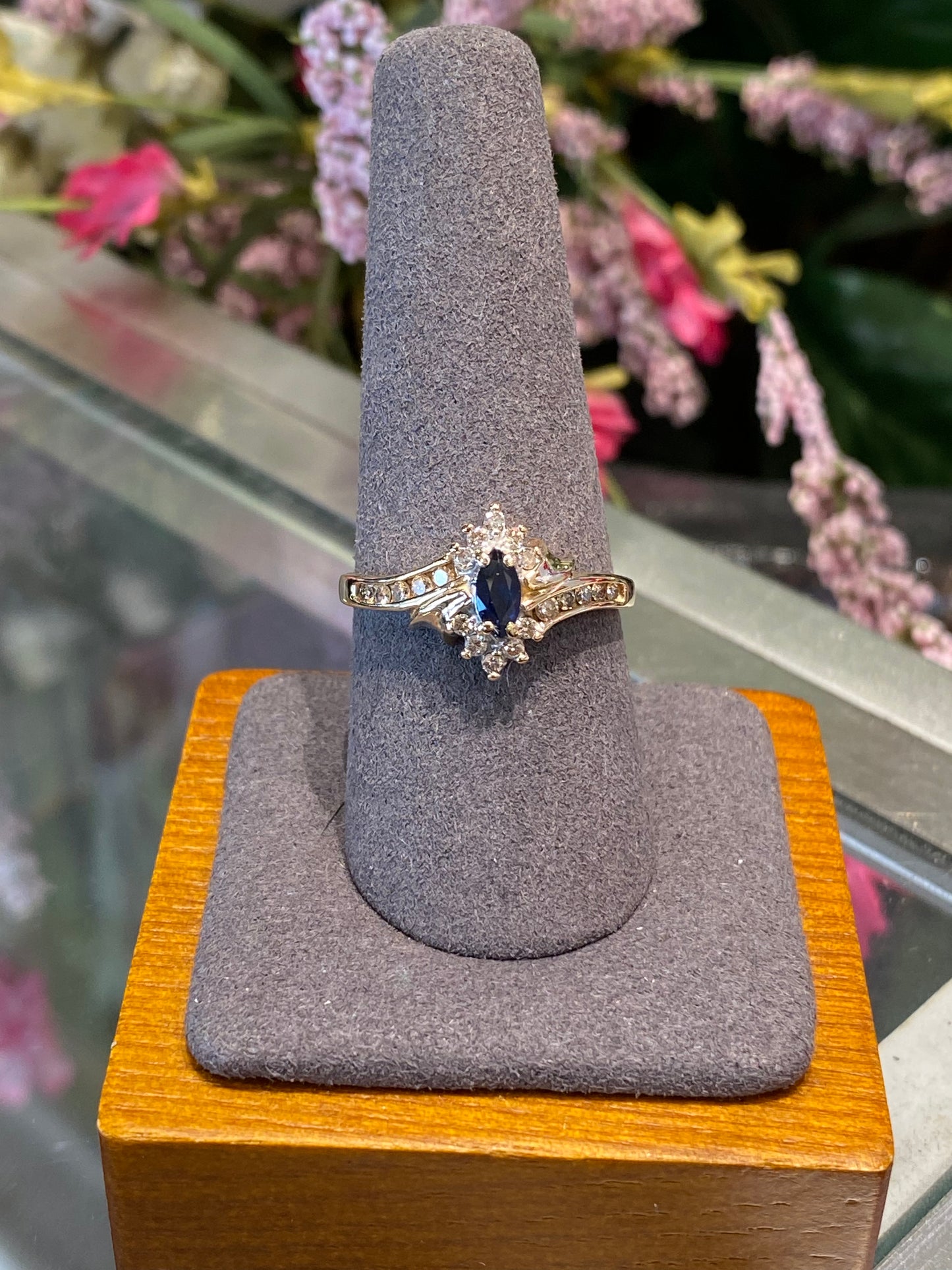 14k Yellow Gold Ring