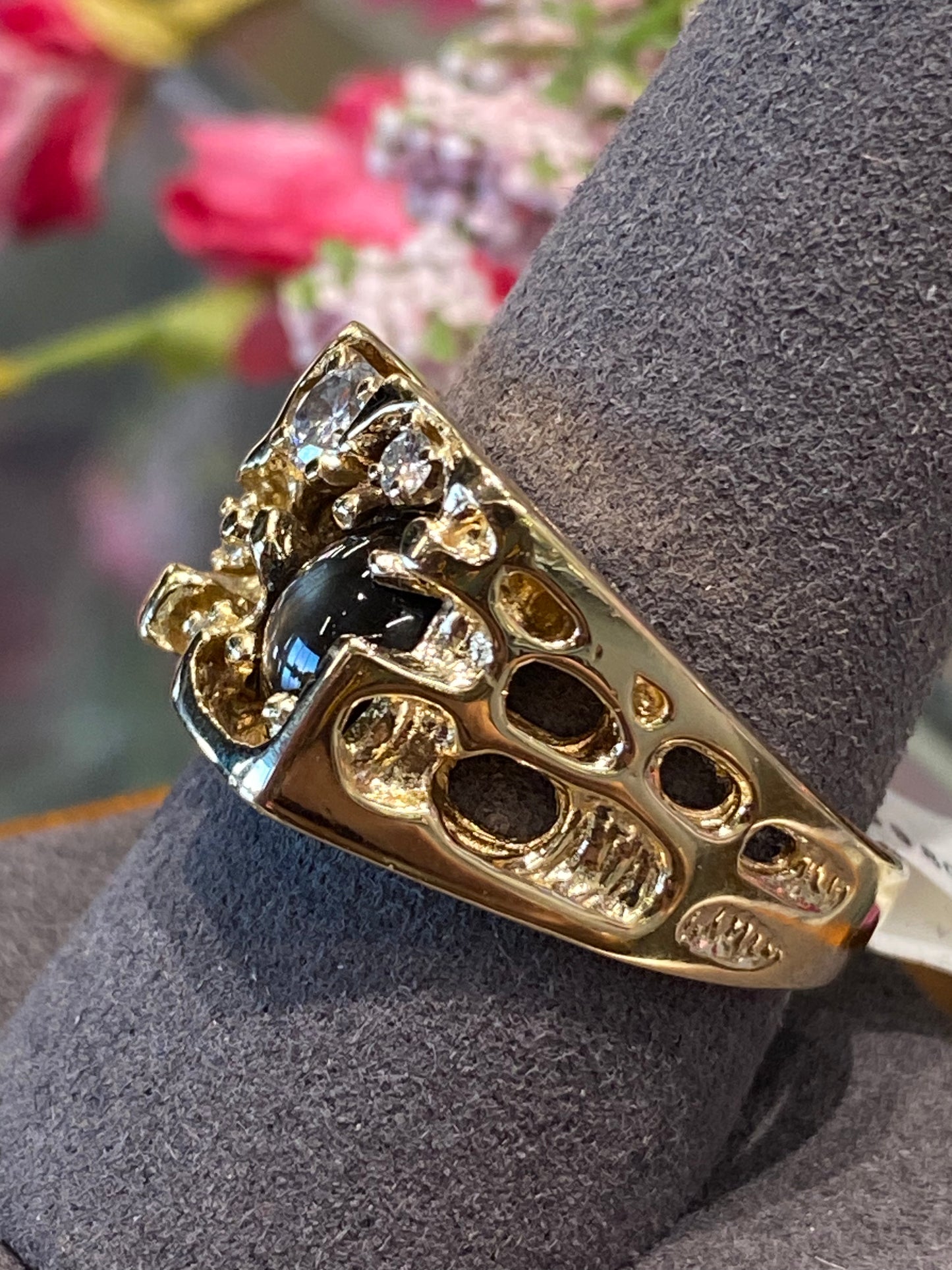 14k Yellow Gold Ring