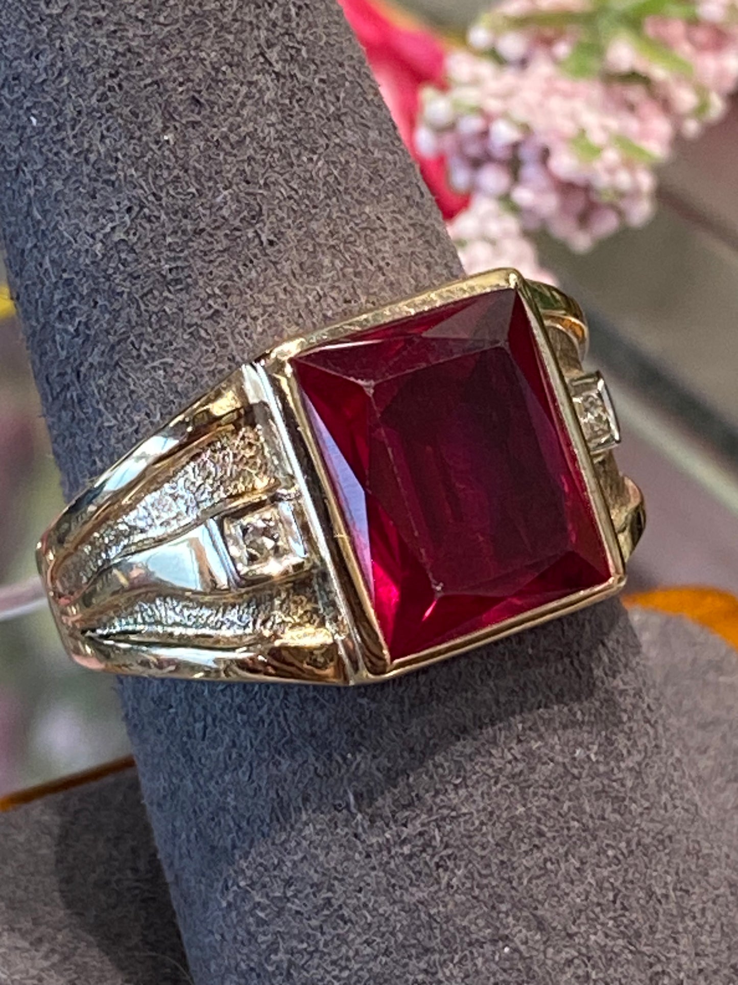 10k Yellow Gold Ring