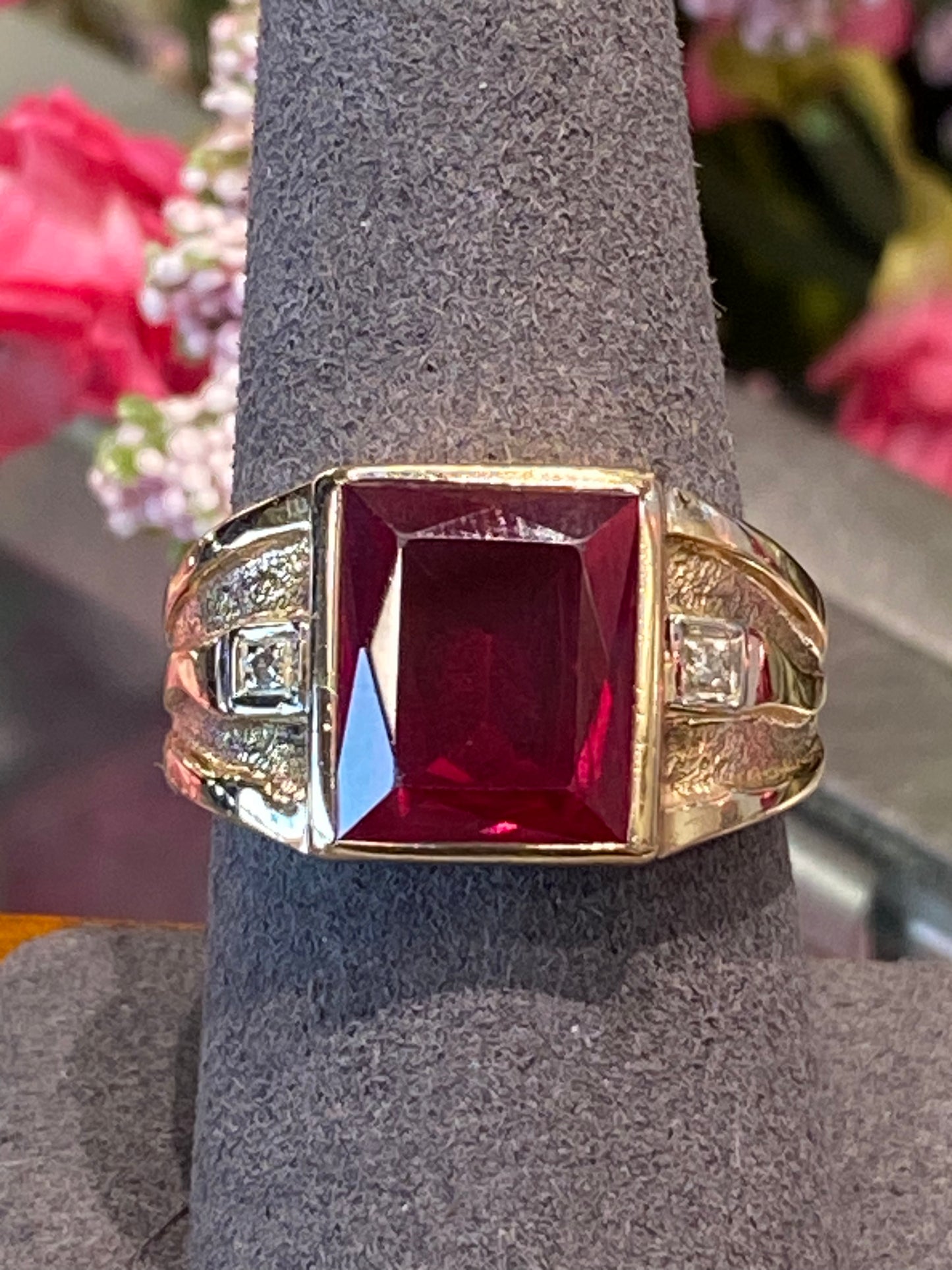 10k Yellow Gold Ring
