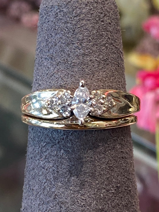 10k Yellow Gold Wedding Set
