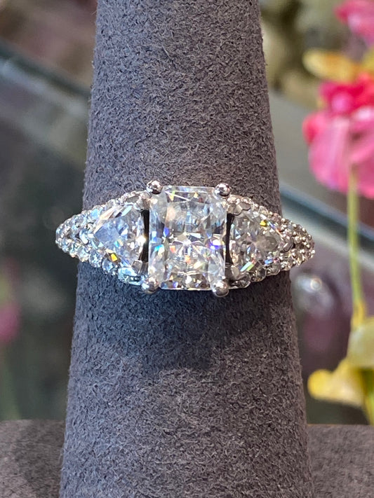 14k White Gold Moissanite Ring