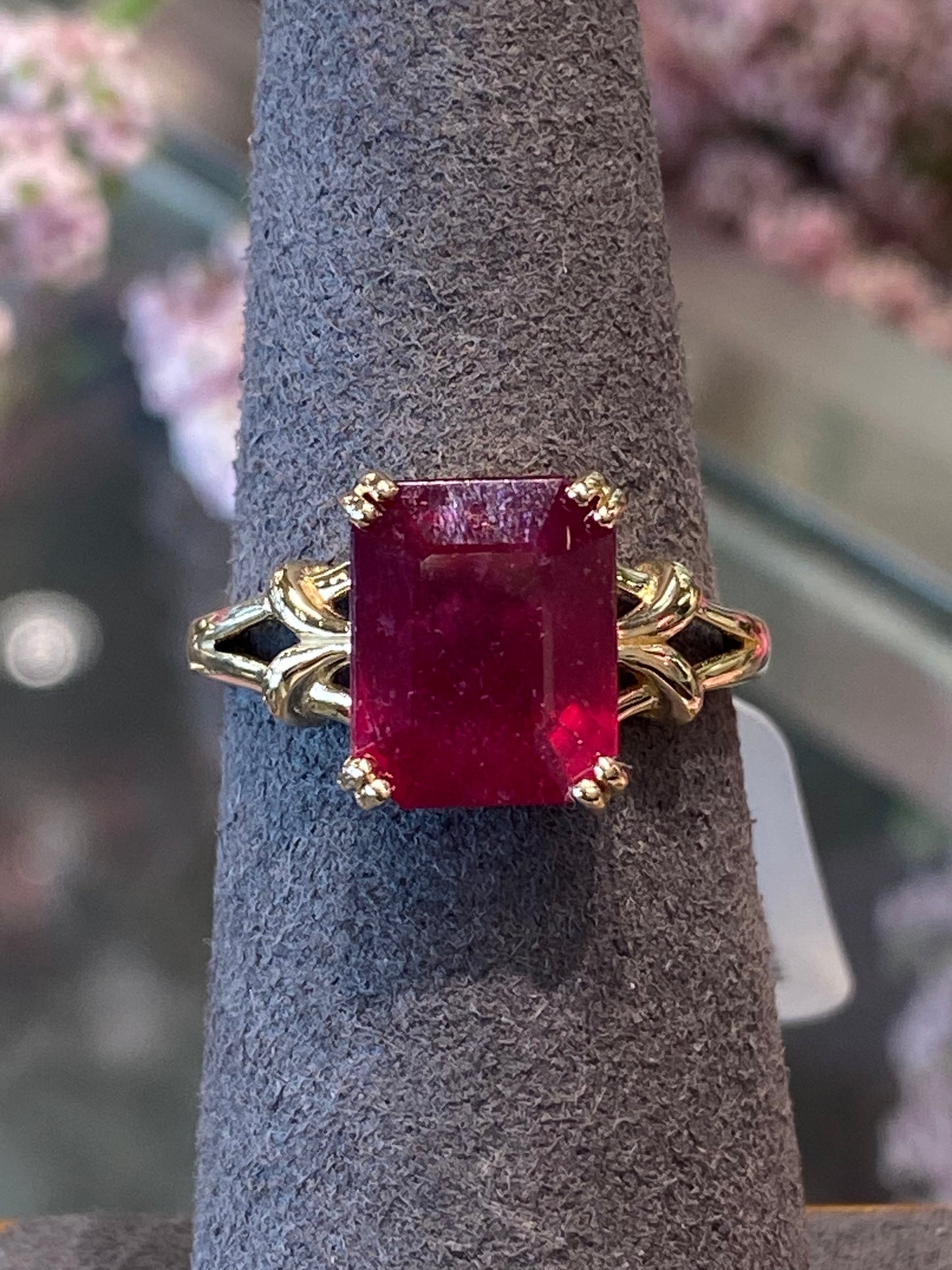 10k Yellow Gold Ring