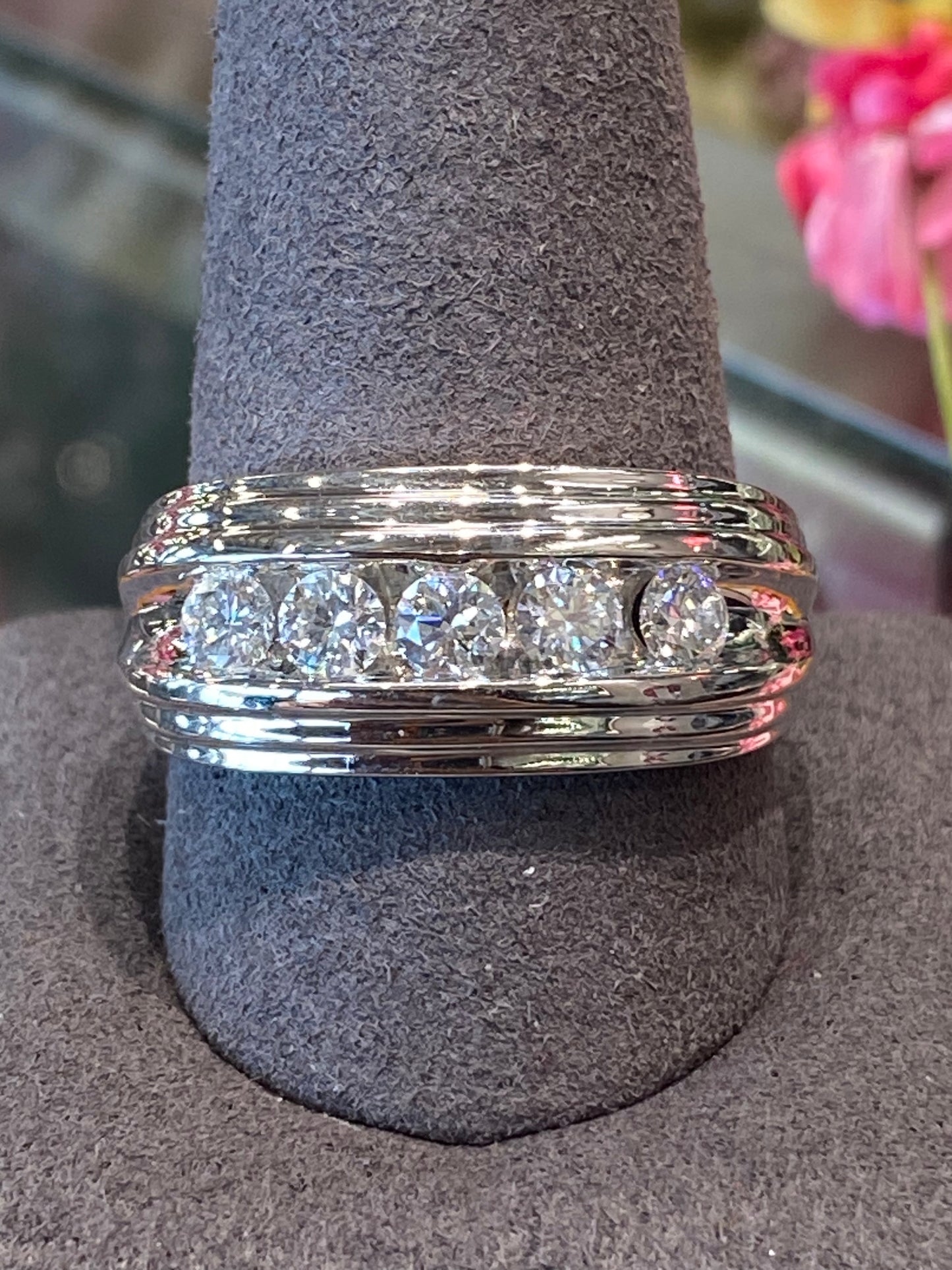 14k White Gold Diamond Ring