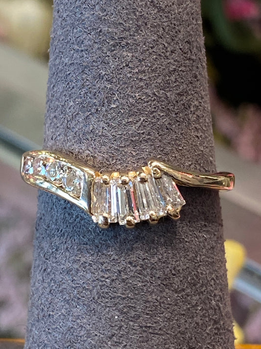 14k Yellow Gold Diamond Ring