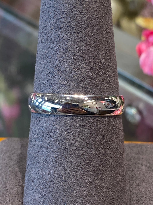 14k White Gold Plain Band