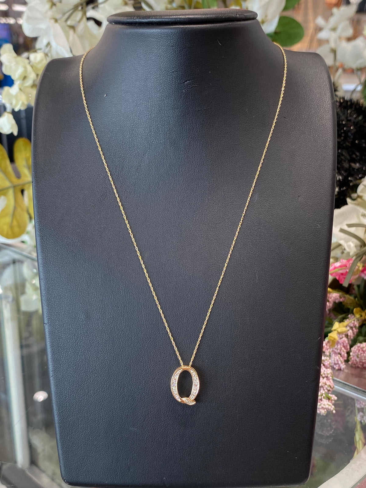 14k Two Tone Gold Chain With Pendant