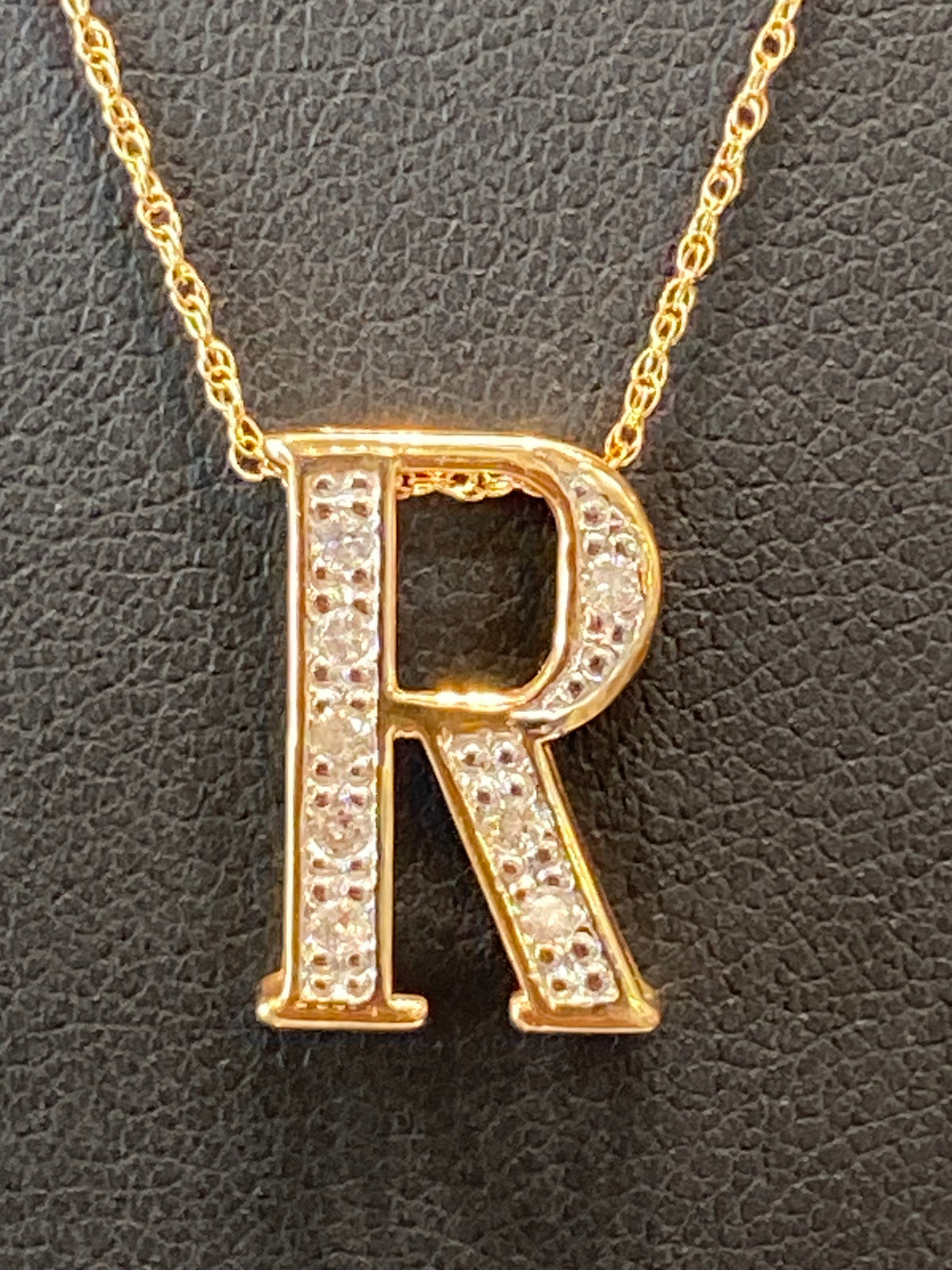 14k Two Tone Gold Chain With Pendant