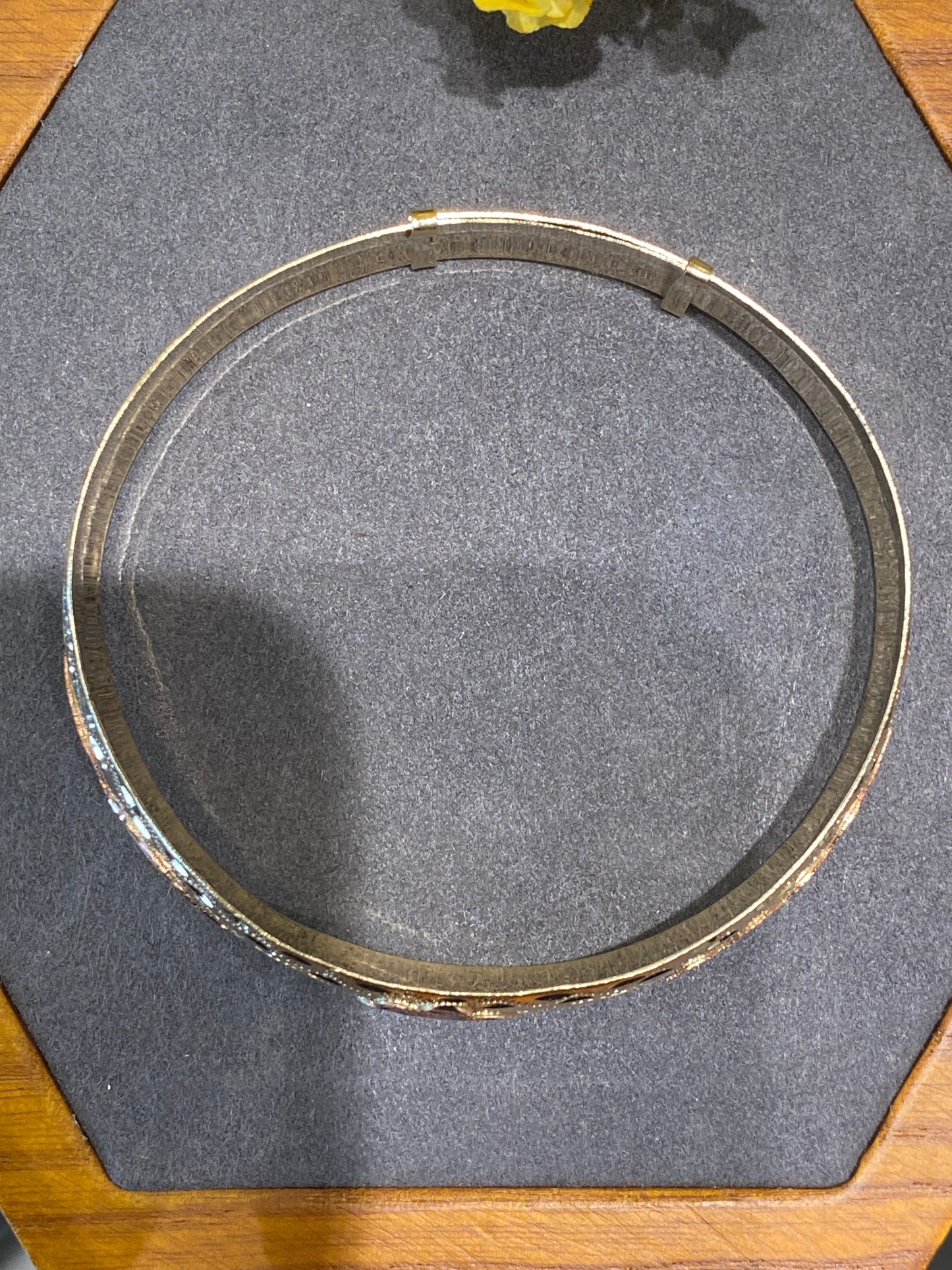 14k Yellow Gold Bangle