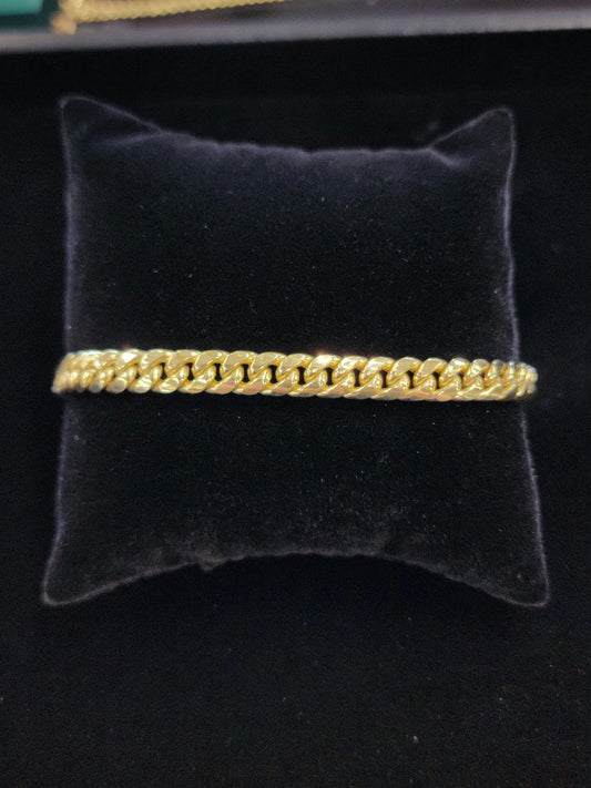 10kt gold bracelet
