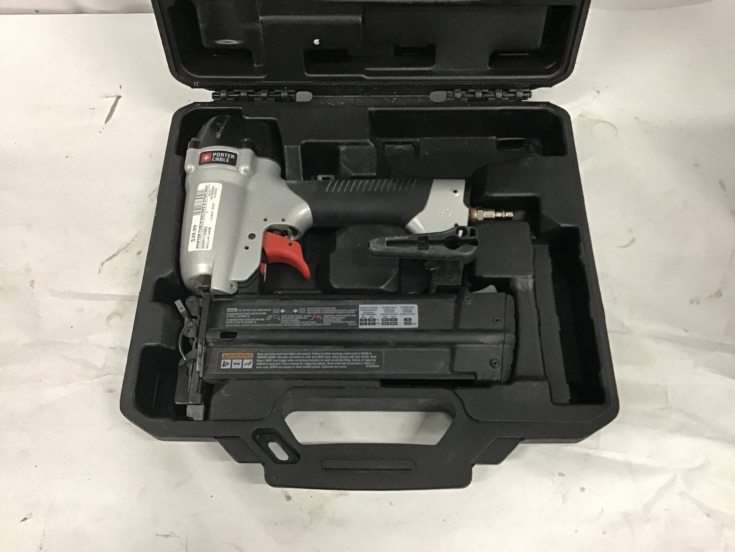 Porter Cable BN200C 18-Gauge Pneumatic Brad Nailer Kit